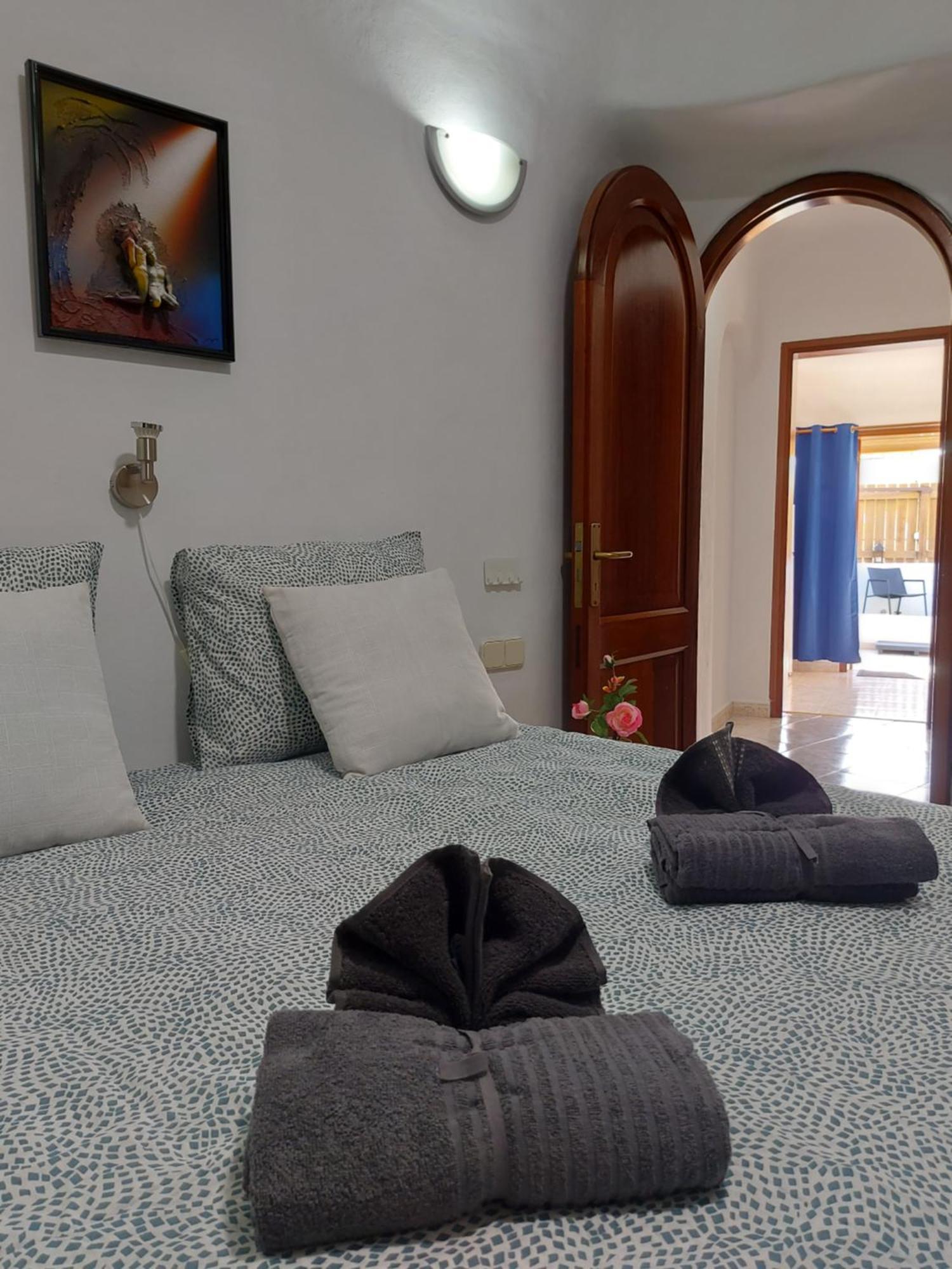 Playa Del Aguila  Enjoy Your Privacy In Premium Bungalows Bahia Feliz-A With Terrace מראה חיצוני תמונה